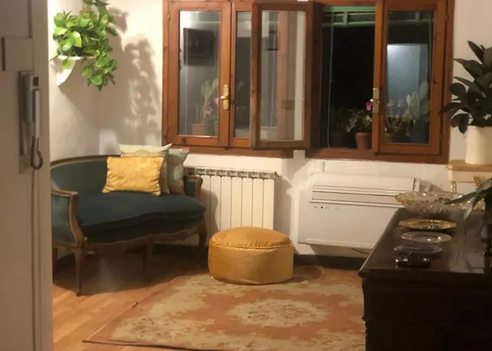 Garibaldi Lägenhet *